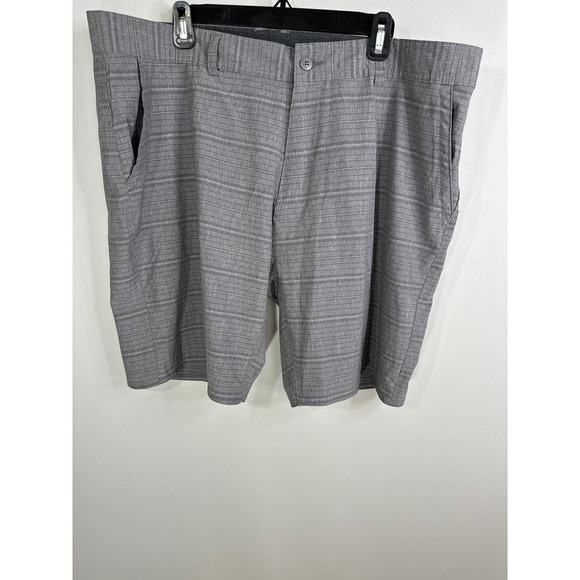 BURNSIDE Men's UV Protection Hybrid‎ Series Land + Sea Short Grey Sz. 40 NWT - Picture 1 of 11